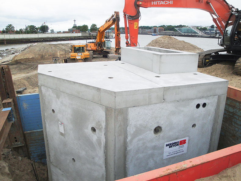 Sonderbauwerk aus Beton für den Kanalbau wird innerhalb von 3 Tagen installiert